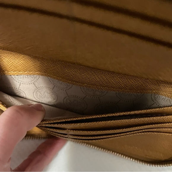 Michael Kors Tan Wallet - Picture 6 of 8